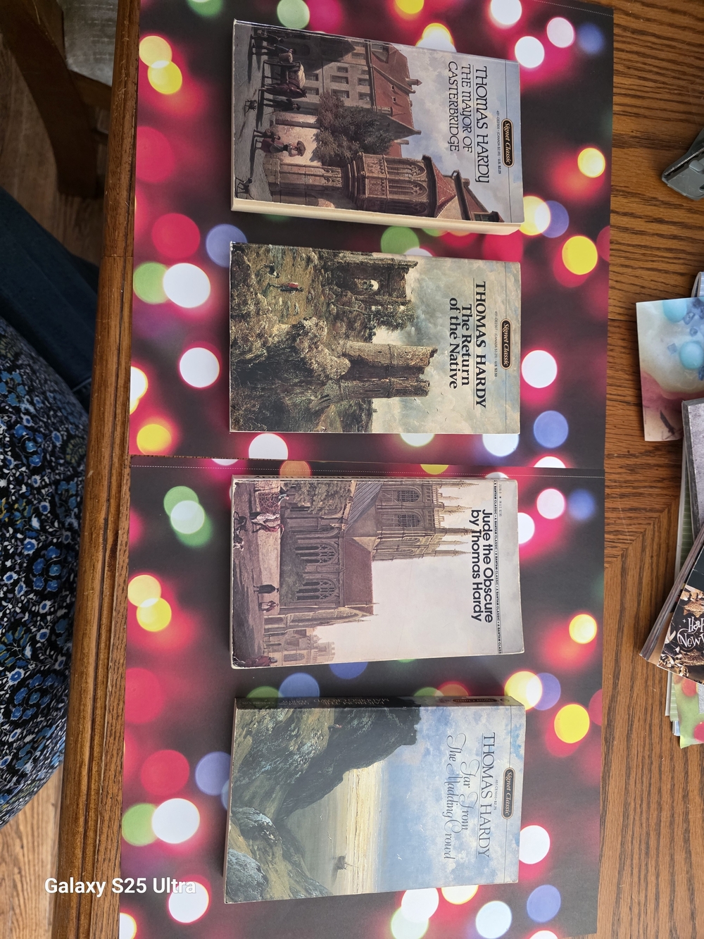 Thomas Hardy Vintage Paperback Set - Beige/Muted Green Covers